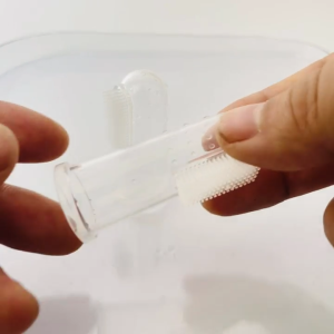 Bàn chải đánh răng cho Chó Mèo bằng Silicon xỏ ngón (mẫu mới) - Love Pets Shop