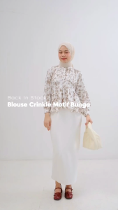 Moka Blouse Atasan Crinkle | Desain Fashionable & Nyaman