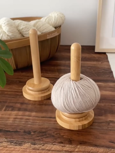 Spinning Yarn Spool Wooden Holder Knitting Tool Beginner Crochet Accessories Stand Sewing Thread Spool Wool Ball Winder Rotation