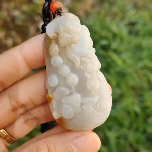 Another Excellent Old Collection with Yellow and Green Natural Type A Jadeite Jade Pendant Necklace crafted as Gourd with two bats with certificate weigh 34.42 grams 55.5 * 29.5 * 12.3 mm (pendant173)