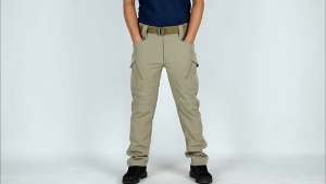 IX9 กางเกงยุทธวิธีผู้ชาย กางเกงคาร์โก้ มีซับใน มีช่องกระเป๋าหลายช่อง กันน้ำ และทนทุกข์ ผ้านุ่มสบายทนทาน