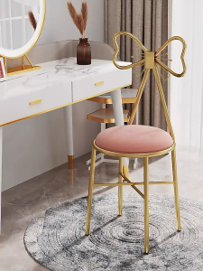 เก้าอี้แต่งหน้า เก้าอี้โต๊ะเครื่องแป้ง เก้าอี้พนักพิงหรูหรา น้ำหนักเบา กรอบโครงทอง เบาะนั่งกำมะหยี่ สไตล์เกาหลี
