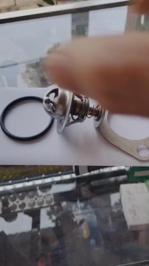 Van hằng nhiệt Hyundai Santafe. Mã SP 4712-10020