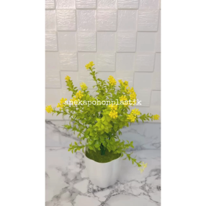 Pohon Daun Buxus Bunga Kuning Pohon Artificial Pot Plastik Putih Hiasan Meja Kantor