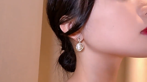 Anting Titanium Korea tahan karat / Anting bunga korea