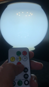 โคมไฟหัวเสา ไฟหัวเสา ไฟโซล่าเซลล์ LED เปิดปิดอัตโนมัติ ปรับได้ 2 สี