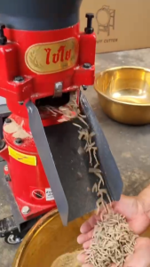 เครื่องอัดเม็ดอาหาร รุ่น A5 เทอร์โบ มอเตอร์ 5 แรงม้า อัดเร็ว เม็ดแน่น โดยไม่ต้องตากแห้ง เครื่องอัดเม็ด เครื่องอัดเม็ดอาหารสัตว์ - Lazada