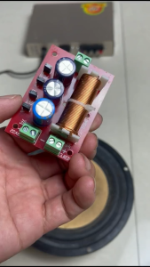 Mạch phân tần 2 đường tiếng phân tần loa treble loa bass 20-30 cao cấp công suất 200w giá 1 mạch