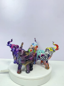 Pajangan Gajah Warna Warni/Hiasan Panjangan Miniatur Gajah/Dekorasi Ruang Tamu Bahan Resin - Harga/pc