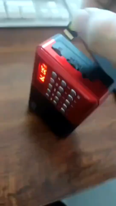 ĐÀI RADIO FM NGHE NHẠC QUA USB VÀ THẺ NHỚ-Đài Phát Thanh Kỹ Thuật Số Loa Di Động Mini FM Radio USB