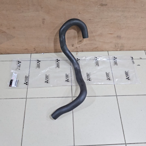 Hose Selang Karet Radiator Bawah Outlander 1370A365