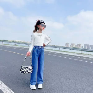 pandu กางเกงยีนส์ผู้หญิง กางเกงขากว้าง ฤดูใบไม้ผลิและฤดูใบไม้ร่วงใหม่ เซ็นทรัล แกรนด์ โต้ง กางเกงขายาวหลวม กางเกงลำลองสำหรับเด็กตรง