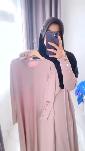 Abaya Madina Couple Ibu dan anak usia 3-10 tahun bahan seline rib viscose adem lengan kancing gold