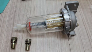 FUEL WATER SEPARATOR FILTER OIL WATER FUEL PUMP FOR LORRY TRUCK KOMATSU DIESEL PC-200-7 PC220-7