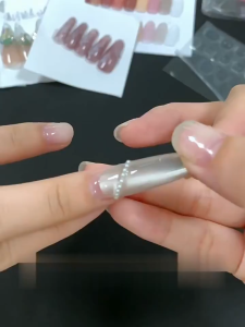 MallMainan-K185 Lem Kuku Cair Kecil Tahan Lama Nail Glue / Lem Kuku Palsu Mini Fake Nails Glue Nail