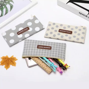 Korean plaid pencil case student stationery bag large capacity pencil case