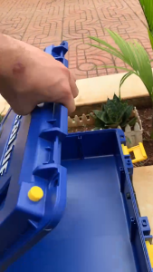 Thùng Đựng Đồ Nghề Kingblue Model KHD4216 và KHD4212 bằng nhựa ABS bền bỉ và chịu được va đập mạnh