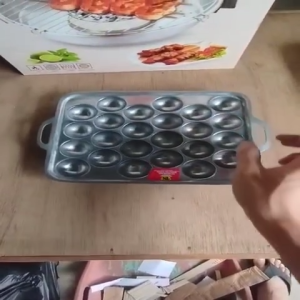Paket Diskon Cetakan Takoyaki 24 Lubang Kumplit Dengan Sodet Mini