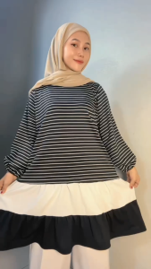 Desain Tunik Elegan CARLINA: Tunik Arum Kombinasi Kerut Hitam Putih