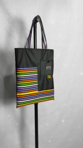 Tas Tote Bag Wanita Dely Model Kasual Hitam Penutup Resleting Banyak Kantong Tas Kuliah