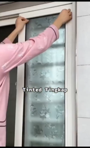 45/60/90x200cm Shutter Frosted Window Film Electrostatic Frosted Office Glass Film Translucent Stripe Sliding Door Partition Anti-collision Waist Window Sticker 玻璃貼紙