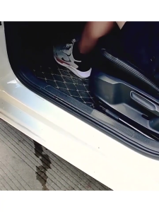 1/4/5pcs Strip Carbon Sill Plate Guard Pelindung Pijakan Injakan Kaki Pintu Mobil Set Universal Strip Pelindung