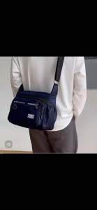 กระเป๋าสะพายข้างผ้าแคนวาสแฟชั่นผู้ชายงานสวย สไตล์เกาหลีช่องใส่ของเยอะ