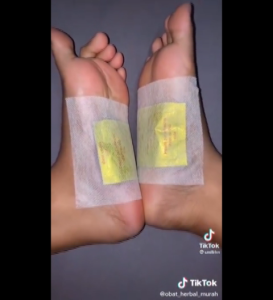 4 BOX ISI 40 PCS Kinoki Detox Gold / koyo kaki buat asam urat / detox racun kaki / foot detox pads / obat tempel di telapak kaki / kinoki herbal kesehatan -SS