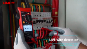 UNI-T UT202A+ Digital AC Clamp Meter Current 600A  1 Year Warranty 600V Voltage AC Current
