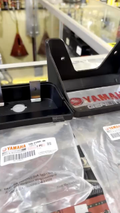 TOOLBOX TOOL BOX TOOLKIT BAGASI BELAKANG RX KING RXKING ORIGINAL YAMAHA