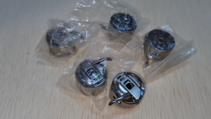 BOBBIN CASE MESIN JAHIT LAMA KEPALA HITAM / SEWING MACHINE BOBBIN CASE  / Sewing Machine Parts & Accessories (READY STOCK)