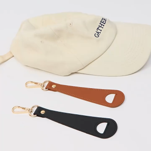 Hat Clips on Bag Magnetic Hats Holder Travel Backpack Hat Clip Luggage Outdoor Traveling Essentials Hands Free Caps Accessories Leather Travel Hat Clip Solid Storage Wallet Buckle Casual Baseball Hat Clip