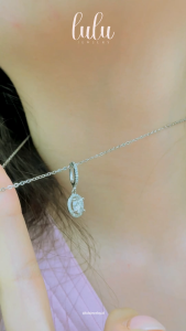 Lulu Moissanite Jewelry - Kalung Permata Moissanite 1 Carat Lapis Emas 18K - Melissa Round Cut Moissanite Necklace 1CT Sertifikat GRA