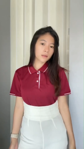 เสื้อโปโลสีแดงเลือดหมู ปกริ้วขาว Polopeak: เสื้อโปโลที่ดีที่สุดสำหรับหมูของคุณ