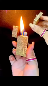 bật lửa zippo slim hình hoa văn - xài xăng