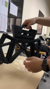 Y23B1 Kursi Lipat Jongkok Mini Portable Serbaguna Foldable Chair - Hitam