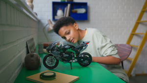 42170 Technic Kawasaki Ninja H2R Motorcycle Toy for Build and Display Collectible Building Set