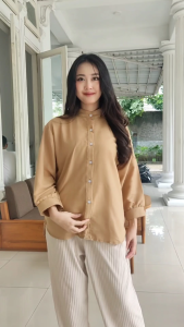 Kemeja Wanita Lengan Panjang Katun: Pilihan Tepat untuk Segala Kesempatan