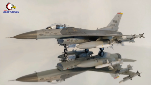 Mô hình máy bay F 16 F-16 C F-16C Fighting Falcon - Genuine Hasegawa