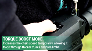 MAKITA เลื่อยโซ่ไร้สาย 199V บาร์ 8 นิ้ว มาพร้อมด้ามต่อยาวสำหรับใช้งานที่สูง 3 เมตร ถูก