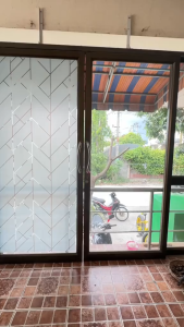 ชุดขนาดกว้าง45/60/90/120cm ดิจิทัลยาว2มม สติ๊กเกอร์กายได้ติดกระจก ฟิล์มติดกระจก ฟิล์มสูงสวย กายในตัว กันแดด กันมองเห็น สามารถใช้สูงกันได้