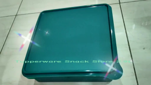 ภาชนะบรรจุอาหาร Tupperware Mosaic Snack Stor (1) 2.9L - สุ่มสี
