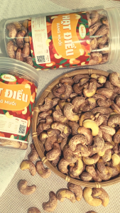 Hạt điều rang muối A+ nguyên vỏ lụa loại ngon size to tiêu chuẩn 380-410 hạt/kg hạt to đều SaviFood