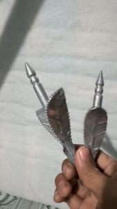 chông hàng rào sắt mạ kẽm - chông lá dài 135cm