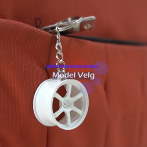 Gantungan Kunci Velg Mobil Racing Car Velg Rims Keychain