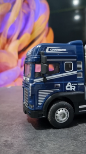 Diecast Miniatur Mainan Mobil Truk Kontainer Trailer Long Car Carrier Angkut Mobil Freight 1/24 LED Suara