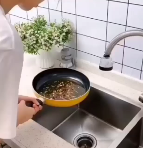 JUKE Tempat Saring Wadah Minyak Oil Pot Filter 1.3L Penyaring Jelantah Sisa Minyak Gorengan Stainless Steel