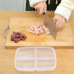 กล่องถนอมเนื้อสัตว์แช่แข็ง🩵 กล่องพลาสติก 4 ช่อง กล่องเก็บอาหารแช่เย็น เครื่องมือจัดเก็บสิ่งของที่ใช้งานได้จริง✨