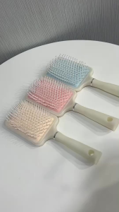 แปรงหวีผมทรงสี่เหลี่ยม หวีนวดผม แปรงหวีผม หวี หวีผม แปรงหวีผมมัลติฟังก์ชัน AirCushion Comb หวีผมหยิก หวีแปรง สีพาสเทลประกายมุก หวีสบาย นุ่ม ไม่เจ็บหัว