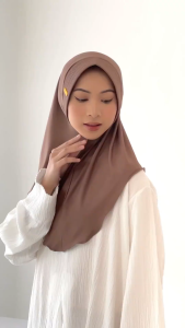 Jilbab Bergo Hamidah Label Gold / Hijab Instan Bahan Jersey Premium / Hijab Menutup Dada Kualitas Butik